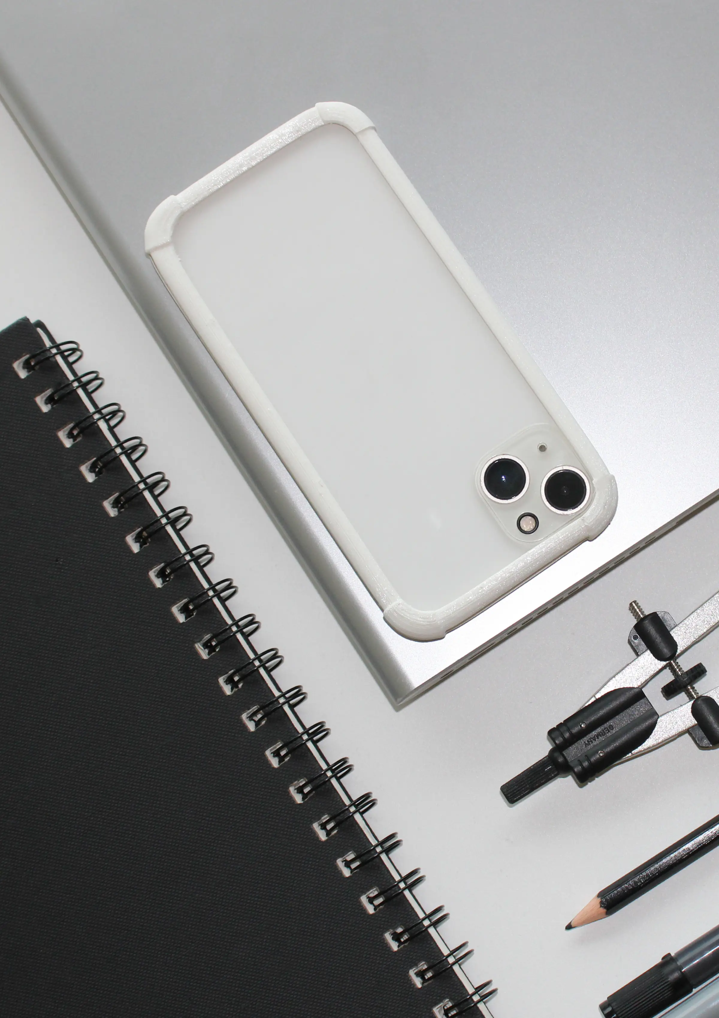 The finished case across the phone range